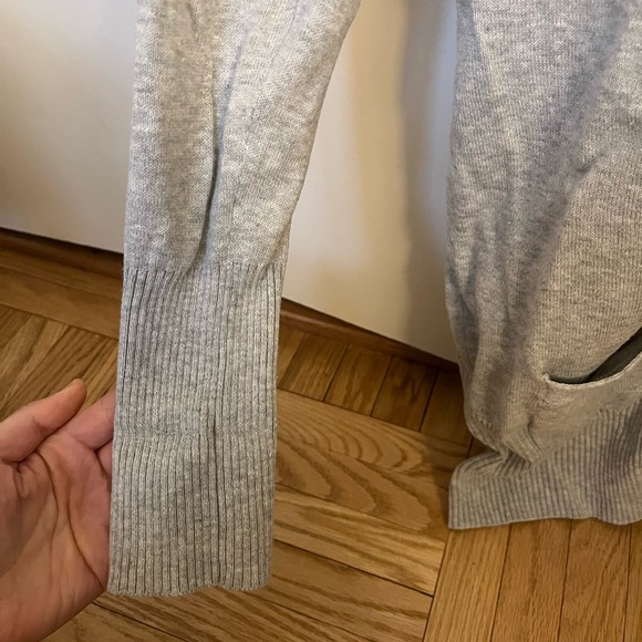 Zara Women's Light Gray Cardigan - Picture 3 of 5